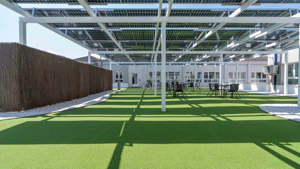 Bureau dans Alcobendas, Madrid à louer - Photo du bâtiment - Image 3 de 19