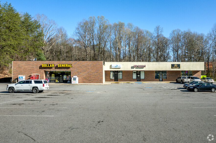 2818 W US 421 Hwy, Wilkesboro, NC à louer - Photo principale - Image 1 de 20