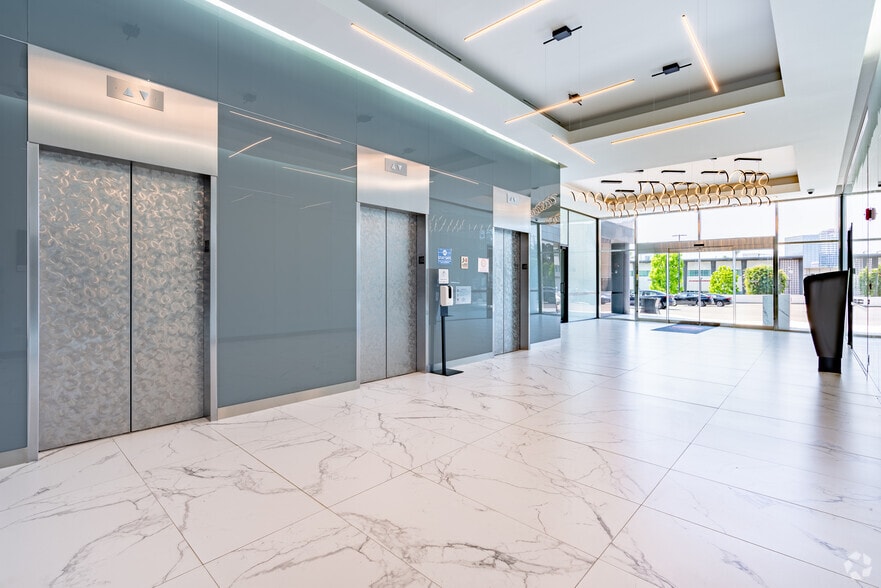 3330 Cahuenga Blvd W, Los Angeles, CA for sale - Interior Photo - Image 3 of 11