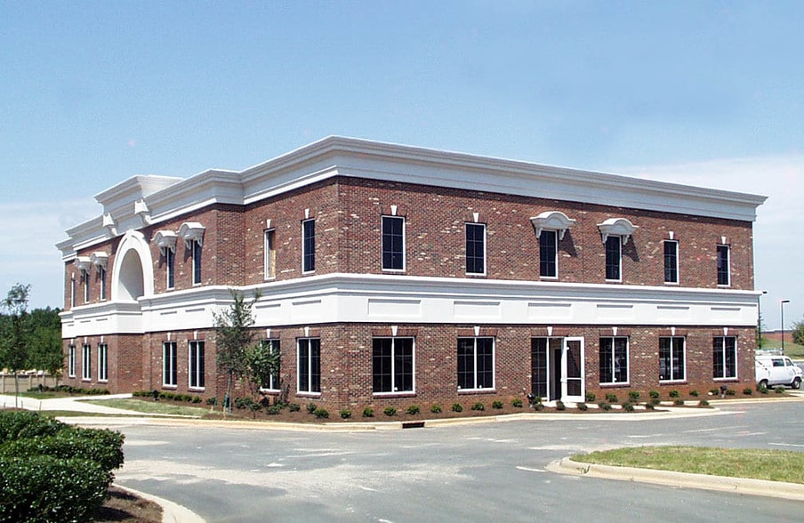 19410 Jetton Rd, Cornelius, NC for lease - Building Photo - Image 2 of 5