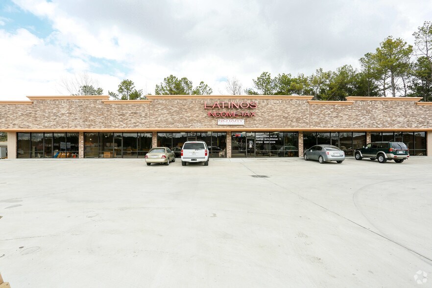 2333 Aldine Mail Rd, Houston, TX for lease - Building Photo - Image 2 of 5