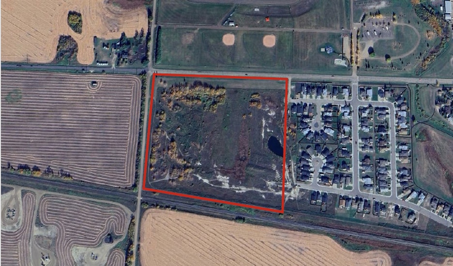 Range Road 205, Bruderheim, AB for sale - Building Photo - Image 1 of 4