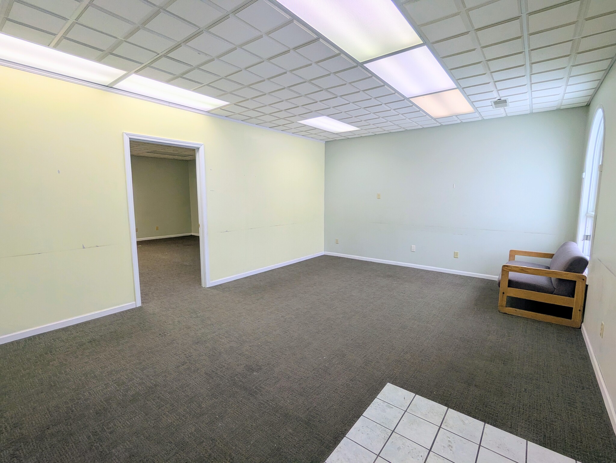 302-306 S Baldwin Ave, Marion, IN à louer Photo intérieure- Image 1 de 8