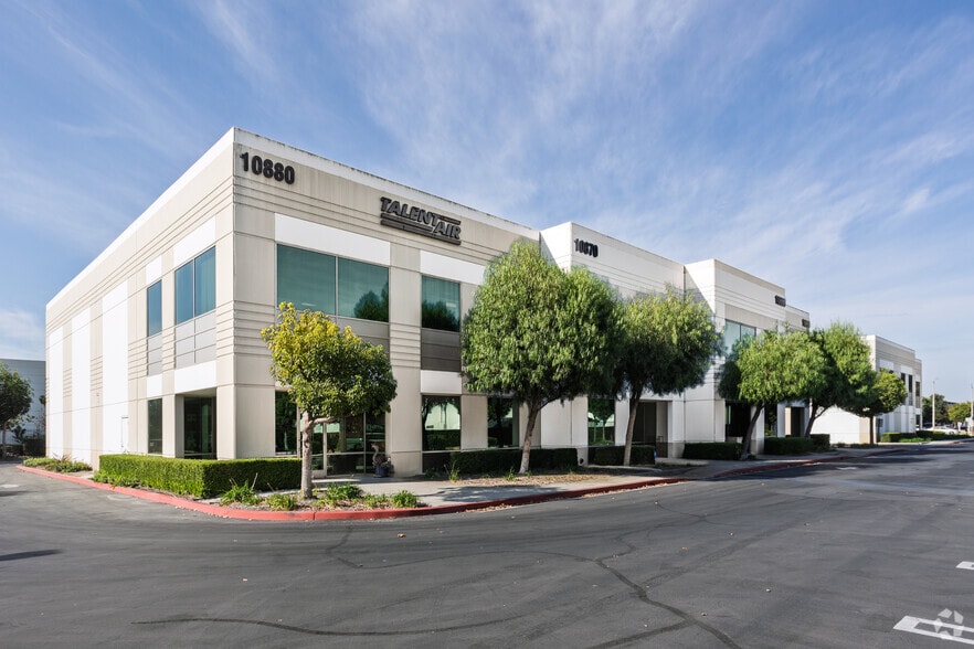 10850-10880 Walker St, Cypress, CA for sale - Primary Photo - Image 1 of 7