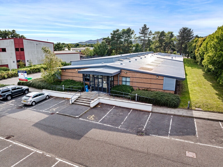Dryden Rd, Loanhead à louer - Photo du bâtiment - Image 3 de 6