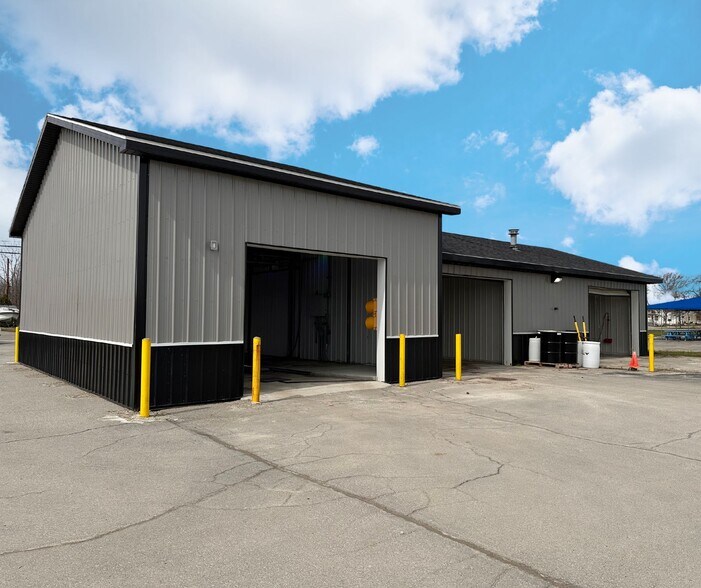 3181 Lewis Ave, Ida, MI à vendre - Photo du bâtiment - Image 2 de 28
