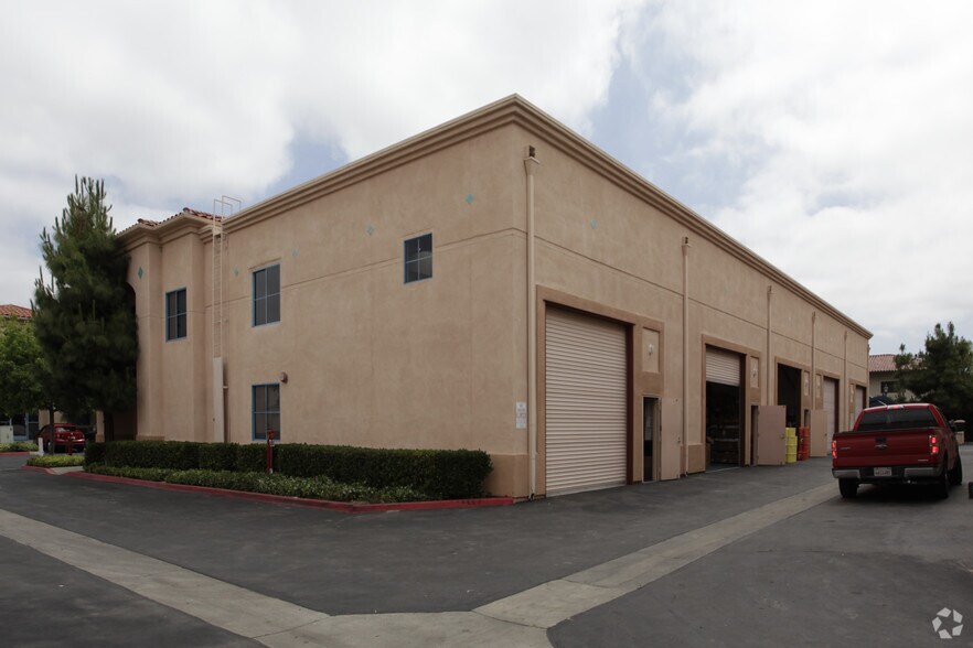 32242 Paseo Adelanto, San Juan Capistrano, CA à louer - Photo du bâtiment - Image 2 de 27