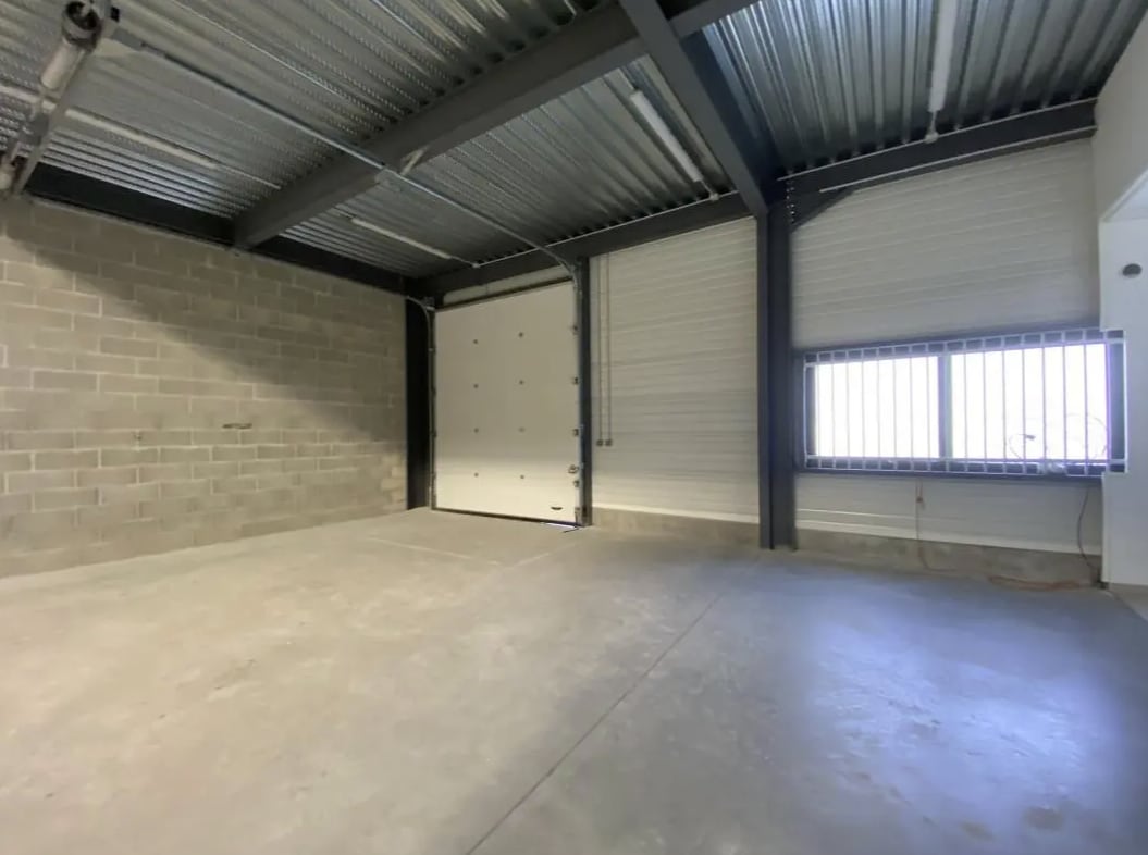 Flex in Cormeilles-en-Parisis for lease Interior Photo- Image 1 of 9