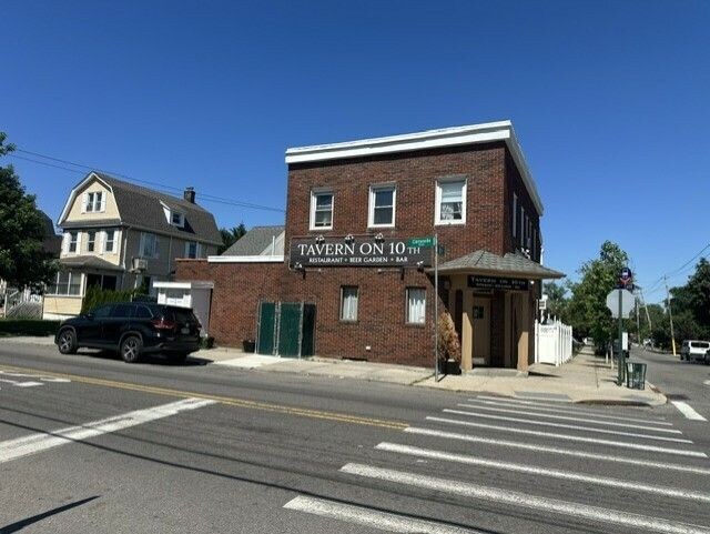 9-17 Clintonville St, Whitestone, NY à vendre - Photo du bâtiment - Image 2 de 3
