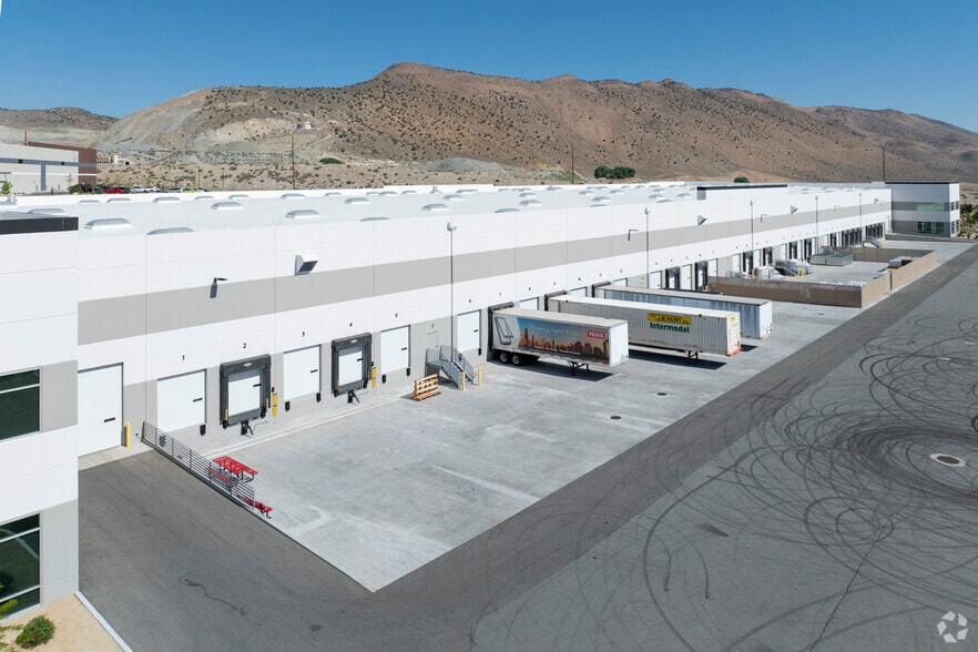 Isidor Ct, Sparks, NV for lease - Building Photo - Image 2 of 6