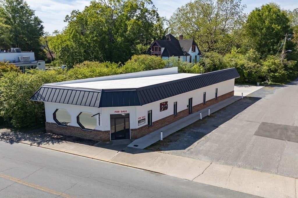 54 Market St, Onancock, VA à vendre Photo principale- Image 1 de 16