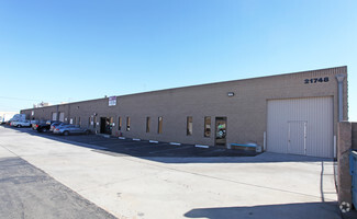 Plus de détails pour 21740-21748 Marilla St, Chatsworth, CA - Industriel/Logistique à louer