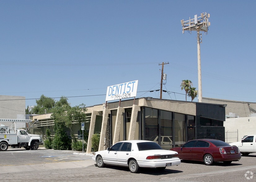 914 E Sahara Ave, Las Vegas, NV for lease - Building Photo - Image 2 of 8