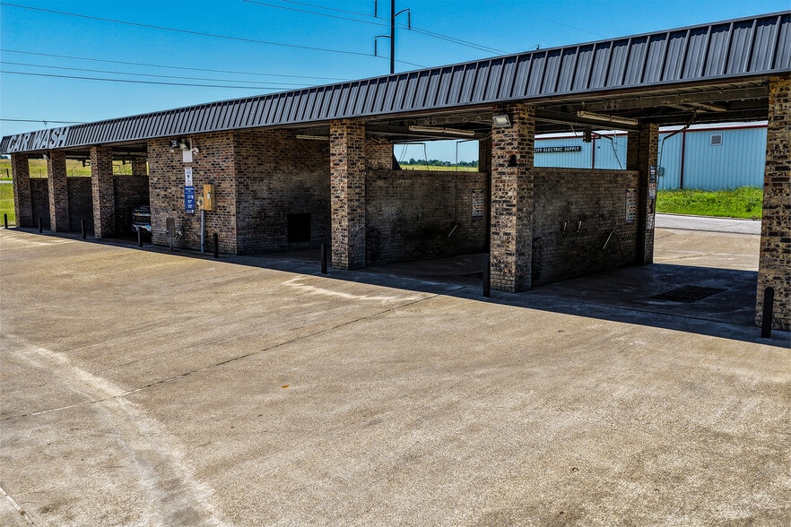 1902 American Legion dr, Huntsville, TX for sale - Building Photo - Image 3 of 44