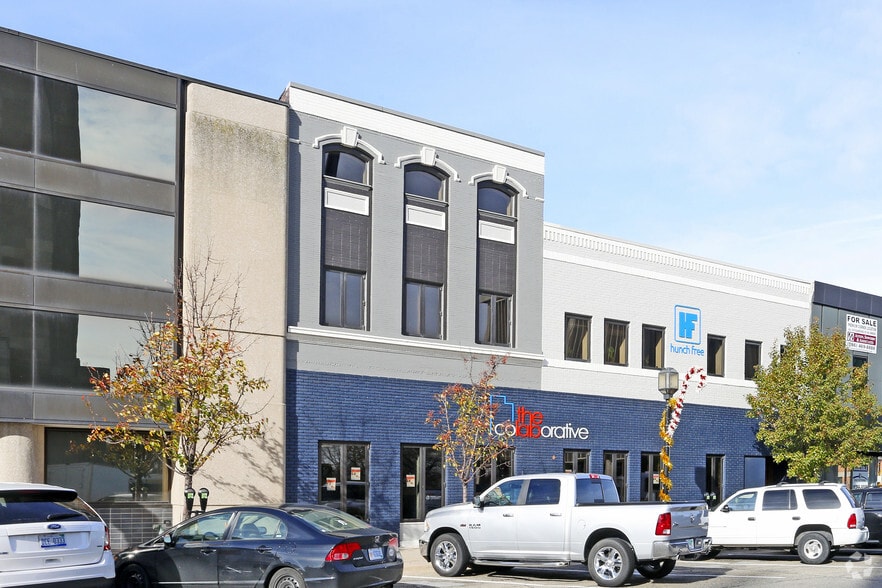 21 N Main St, Mount Clemens, MI for lease - Building Photo - Image 3 of 18