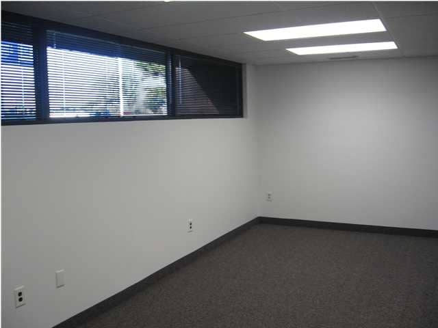 355 Settlers Dr, Holland, MI à louer - Autre - Image 2 de 9