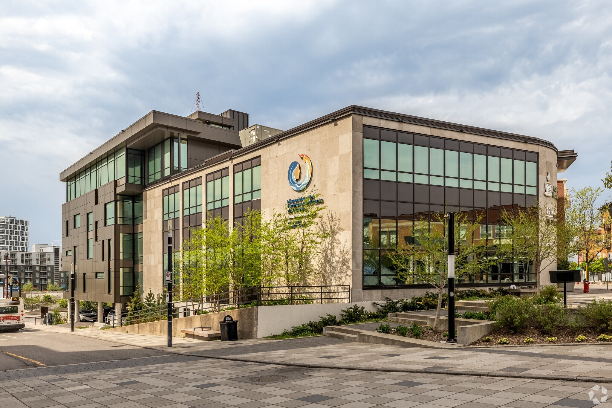 120 St Portage, Gatineau, QC for sale Building Photo- Image 1 of 5