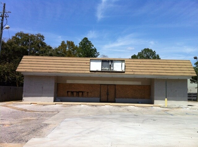 3026 Cottage Hill Rd, Mobile, AL for sale - Building Photo - Image 1 of 4