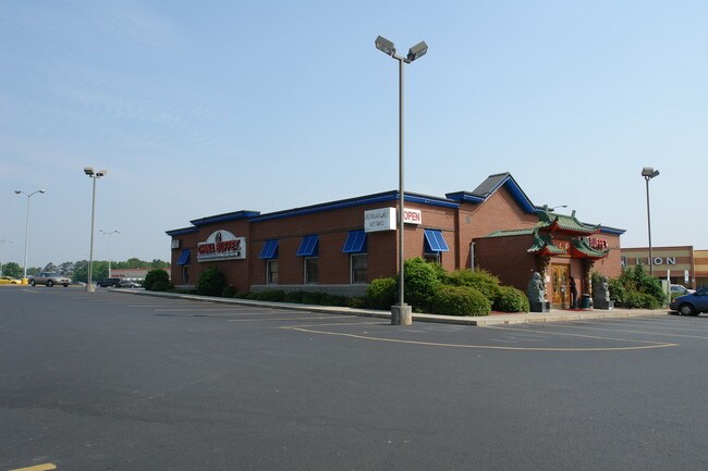 Plus de détails pour 2116 W Roosevelt Blvd, Monroe, NC - Commerce de détail à louer
