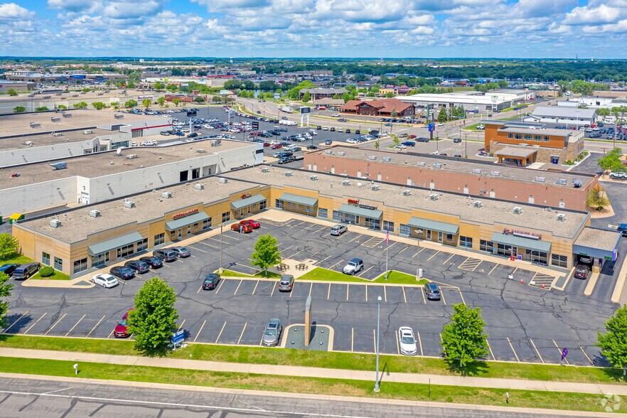 2835 W St Germain St, Saint Cloud, MN à louer - Photo principale - Image 1 de 7