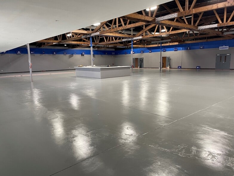 830 28th St SW, Grand Rapids, MI à louer - Photo intérieure - Image 3 de 8