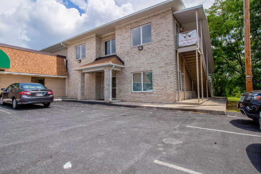3007-3013 Emmorton Rd, Abingdon, MD for lease - Building Photo - Image 3 of 17