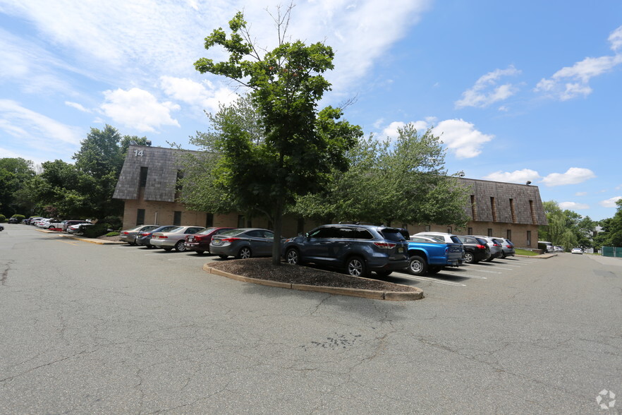 14 Ridgedale Ave, Cedar Knolls, NJ for lease - Building Photo - Image 3 of 6