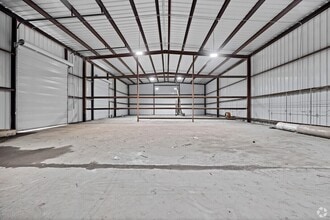 1923 Kolfahl St, Houston, TX for lease Interior Photo- Image 1 of 1