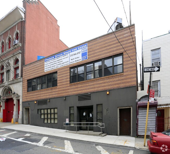 328 E 150th St, Bronx, NY à louer - Photo du bâtiment - Image 2 de 2