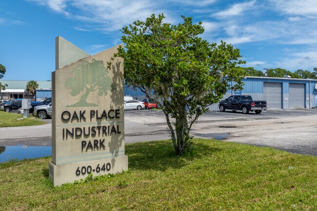 Plus de détails pour 600 Oak Pl, Port Orange, FL - Industriel à louer