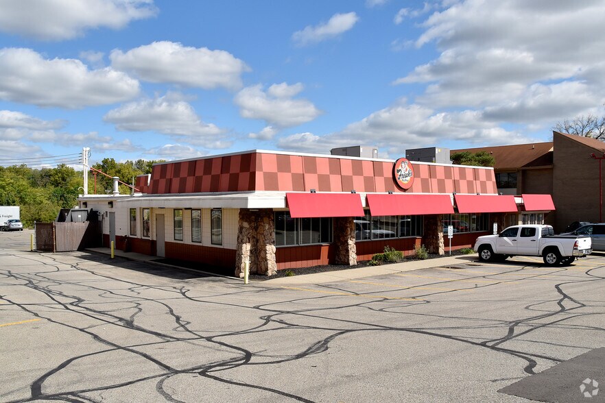 6638 Dixie Hwy, Fairfield, OH à vendre - Photo du bâtiment - Image 3 de 4