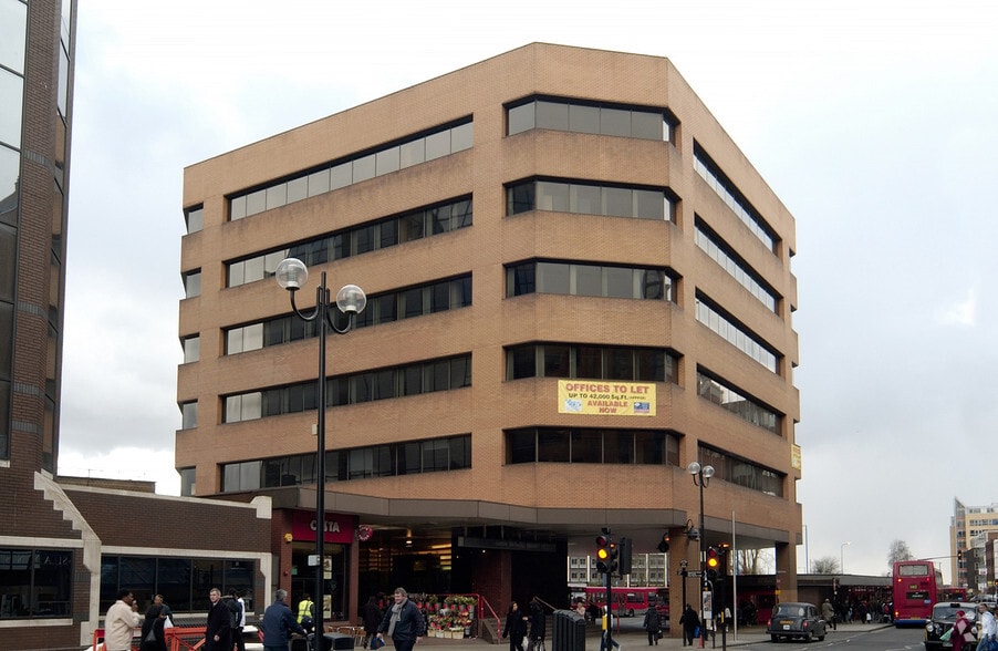 79 College Rd, Harrow for lease - Building Photo - Image 2 of 28