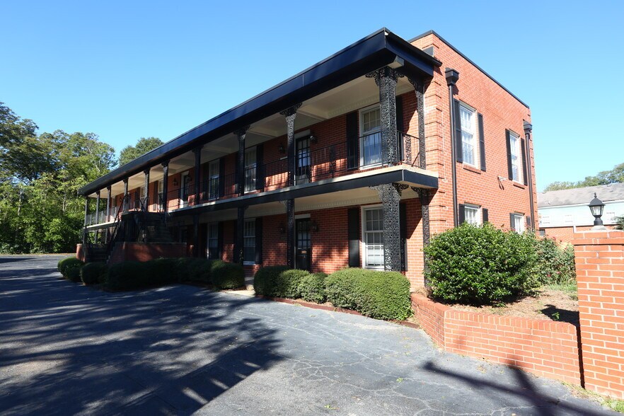 1911 Barnwell St, Columbia, SC for lease - Primary Photo - Image 1 of 9