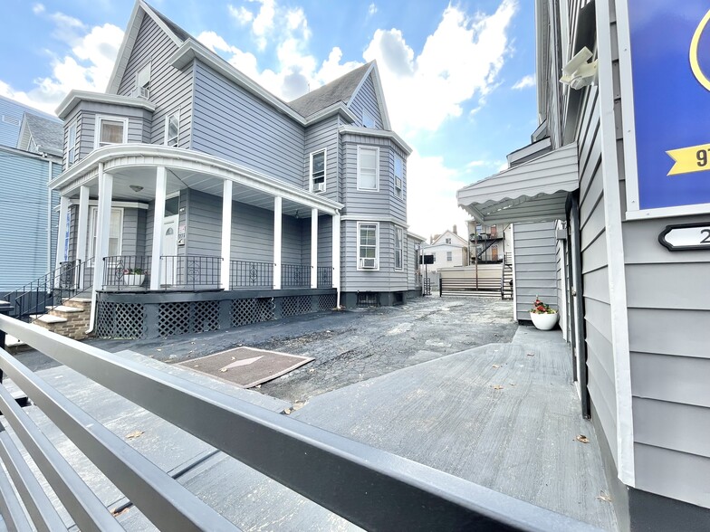 214-220 Ripley Pl, Elizabeth, NJ for sale - Building Photo - Image 2 of 25