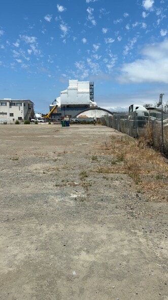 2900 Main St, Alameda, CA for lease - Commercial Listing Video - Image 2 of 12