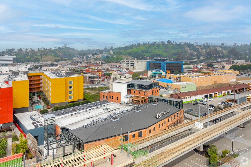 1231 N Spring St, Los Angeles, CA à louer - Photo du bâtiment - Image 3 de 5