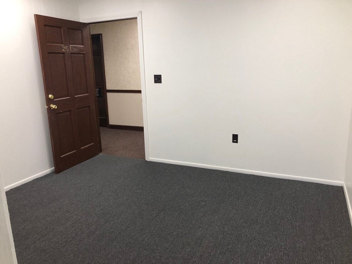 730 Boston Post Rd, Sudbury, MA for lease Interior Photo- Image 1 of 1