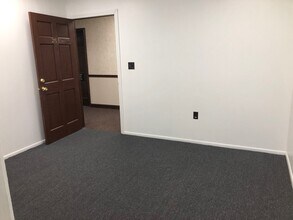 730 Boston Post Rd, Sudbury, MA for lease Interior Photo- Image 1 of 1