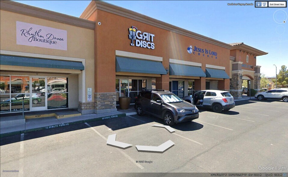 3131-3251 W Craig Rd, North Las Vegas, NV à louer - Photo du bâtiment - Image 3 de 4