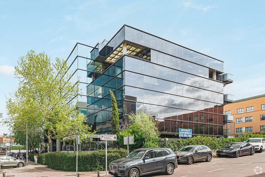 Avenida de Bruselas, 5, Alcobendas, Madrid à louer - Photo du bâtiment - Image 2 de 3