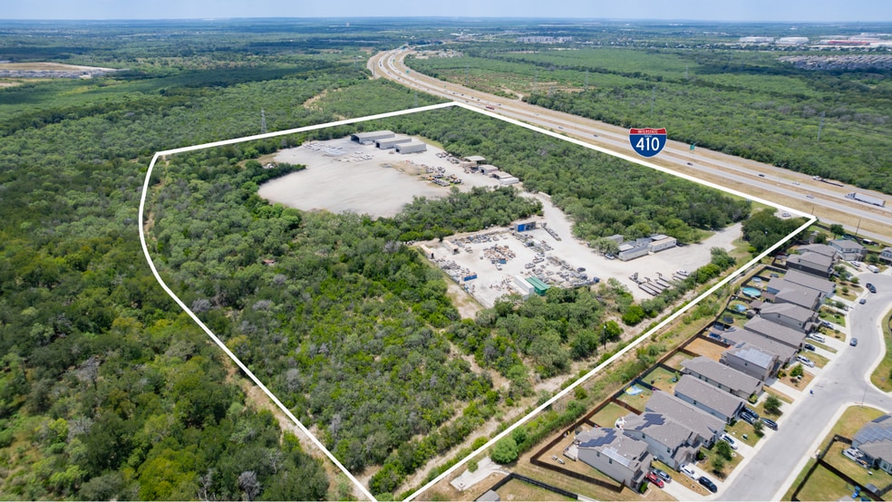 7902 SE Loop 410, San Antonio, TX for sale - Building Photo - Image 3 of 5