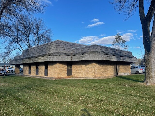 More details for 421 5th St, Centuria, WI - Retail for Sale