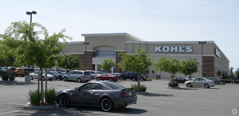 2314-2318 Monument Blvd, Pleasant Hill, CA à louer - Photo principale - Image 3 de 7
