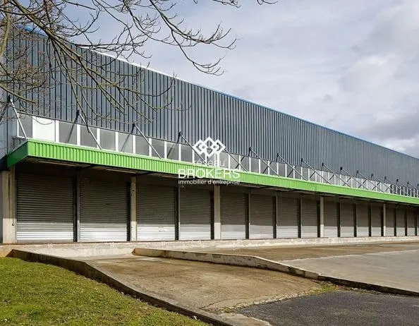 Industrial in Herblay-sur-Seine for lease - Building Photo - Image 2 of 2