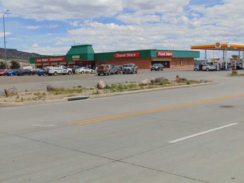 1302 Motel Dr, Milan, NM for sale - Building Photo - Image 1 of 1