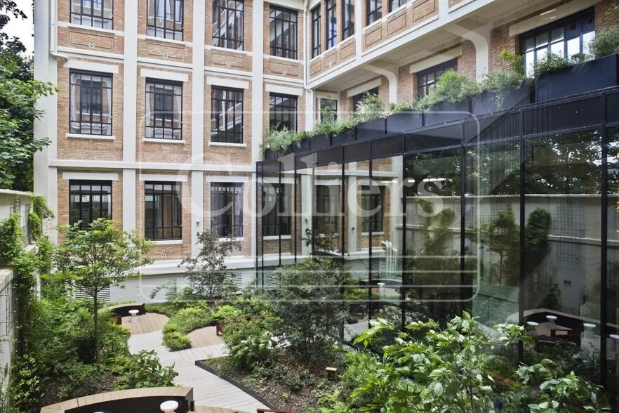 8-10 Rue Jobbé Duval, Paris for lease - Building Photo - Image 3 of 3