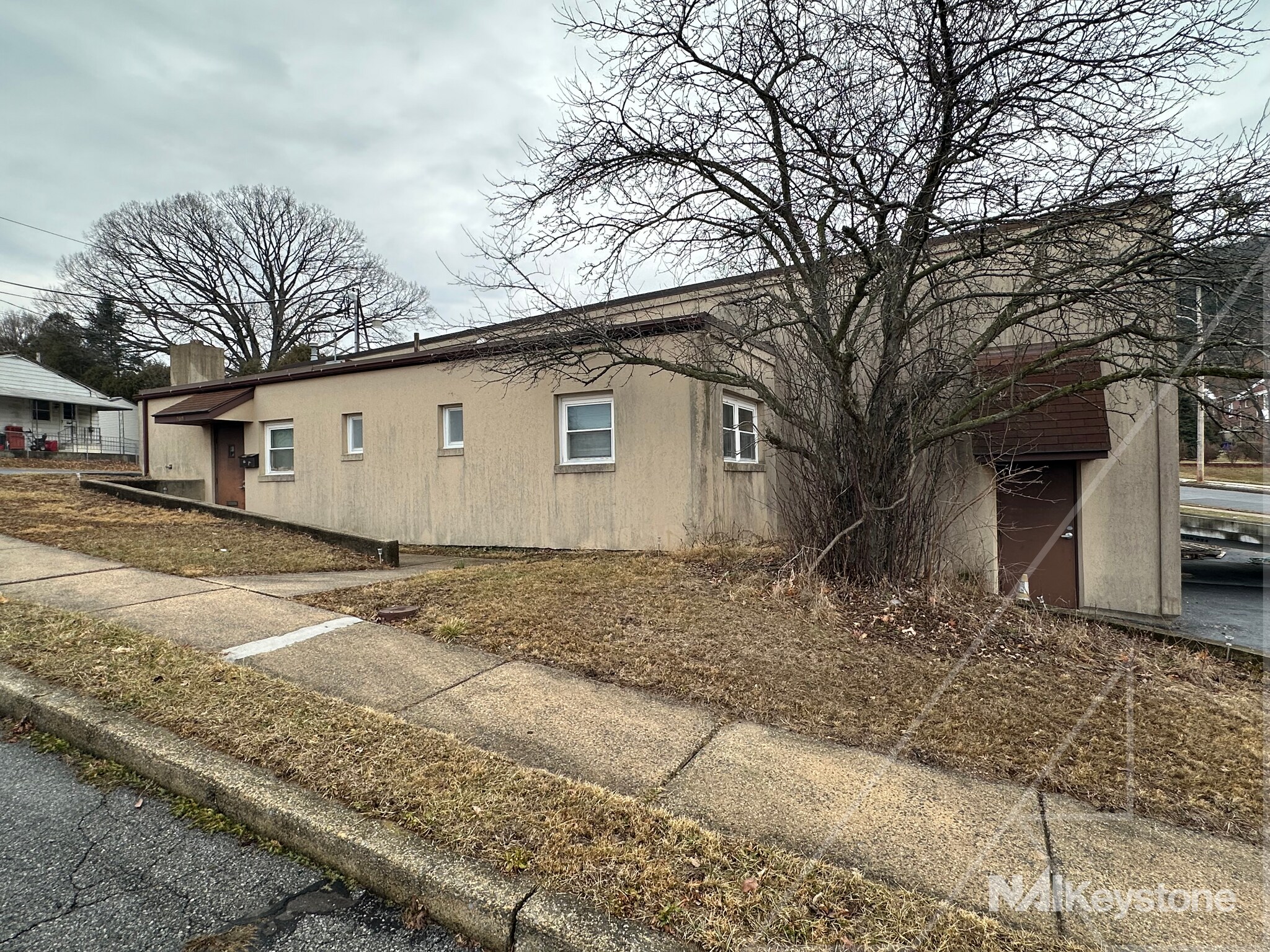 2001 County St, Laureldale, PA for sale Building Photo- Image 1 of 1