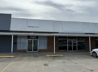 Plus de détails pour 1443-1445 W Whittaker St, Salem, IL - Commerce de détail à vendre