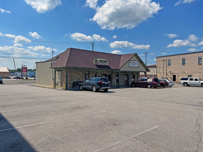 200 S Lebanon St, Lebanon, IN à vendre - Photo du bâtiment - Image 3 de 3