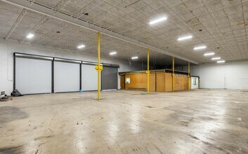 4120-4132 NW 10th Ave, Fort Lauderdale, FL for lease Interior Photo- Image 2 of 4